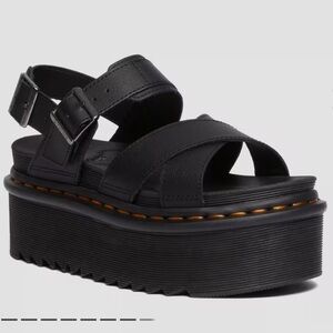 Dr. Martens: VOSS II ATHENA LEATHER STRAP PLATFORM SANDALS